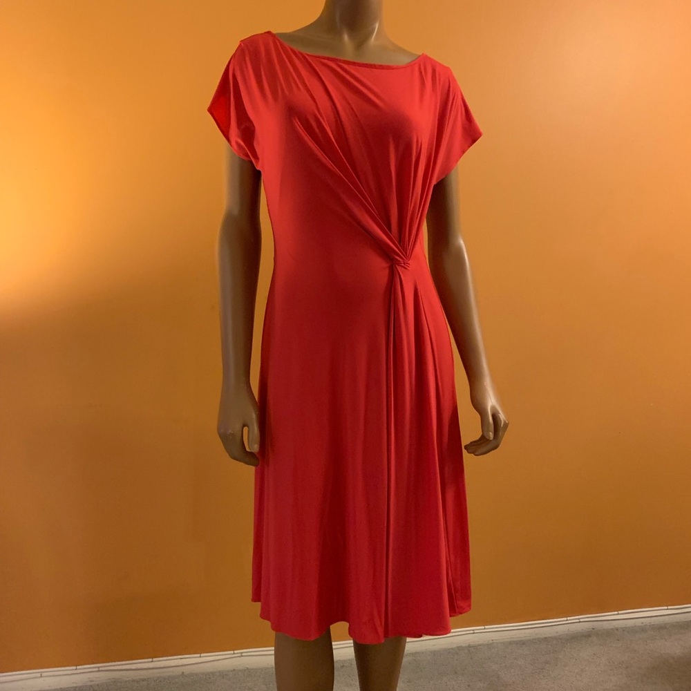 BCBGMAXAZRIA red jersey dress with front twist